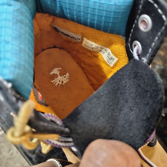 Boots - Picture 4 of 7